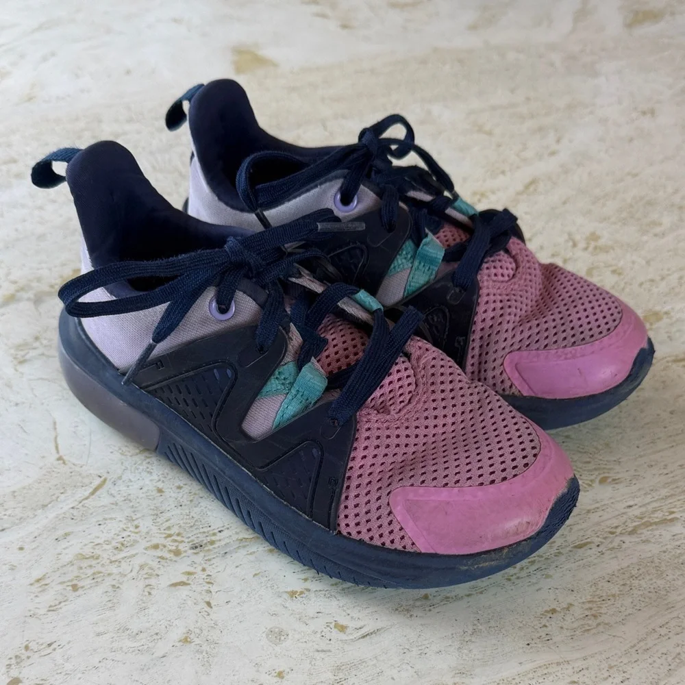 Target Navy and pink Sneakers girls size 13 - Picture 1 of 10